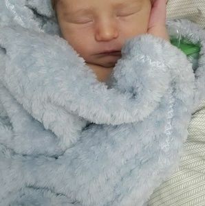 Meet your Posher, Allynna